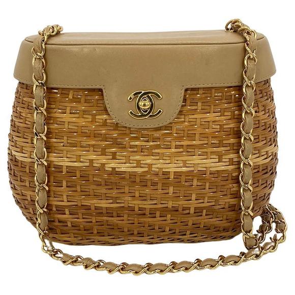 CHANEL Handbags - CHANEL RARE VINTAGE Wicker Basket Bag